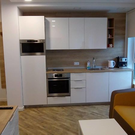 White Dream Apartment Sofia Ngoại thất bức ảnh